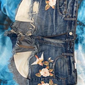 American Eagle Vintage High Rise Festival Short